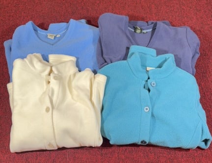 (4) L.L. BEAN FLEECE JACKETS & SWEATSHIRTS (1 of 8)