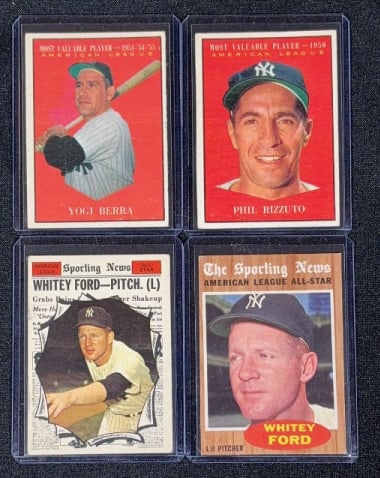 (4) 1961 & 1962 TOPPS BASEBALL NY YANKEES CARDS (1 of 2)