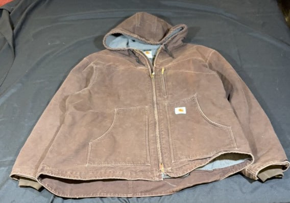 2005 CARHARTT BROWN HOODED WORK JACKET COAT: Size 2XL. Measures 33" in length.