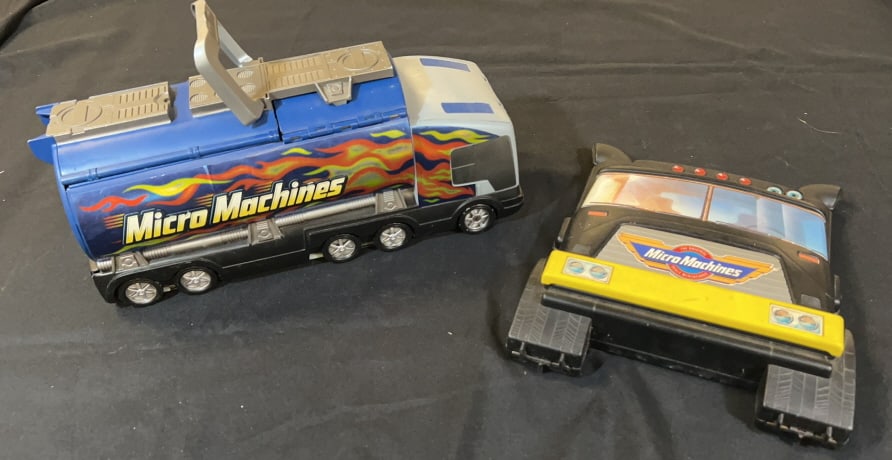 (3) MICRO MACHINES CASES & CAR (1 of 8)