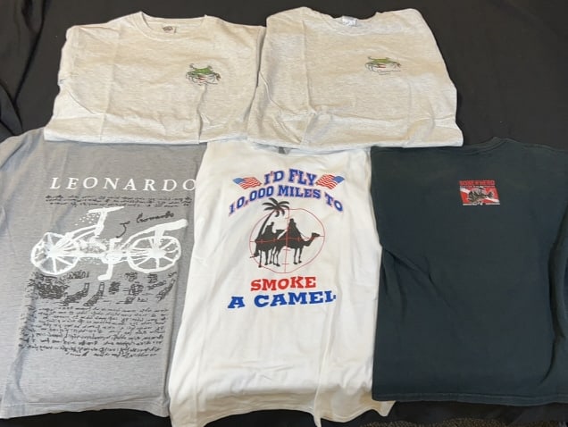 (5) VINTAGE T-SHIRTS: Various sizes.