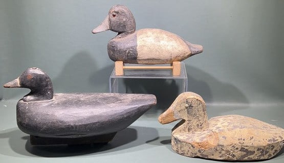 3 VINTAGE DUCK DECOYS (1 of 6)