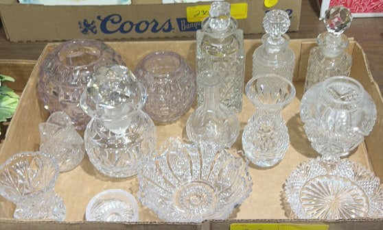 WATERFORD VASE, CRYSTAL & CUT GLASS LOT (1 of 6)
