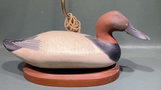 MADISON MITCHELL CANVASBACK DRAKE DECOY LAMP (1 of 5)