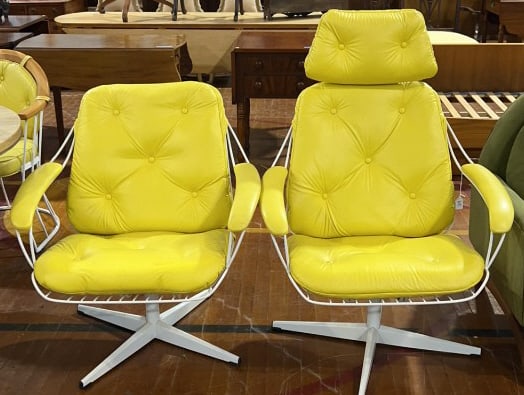 MCM HOMECREST SWIVEL LOUNGE CHAIRS (1 of 6)