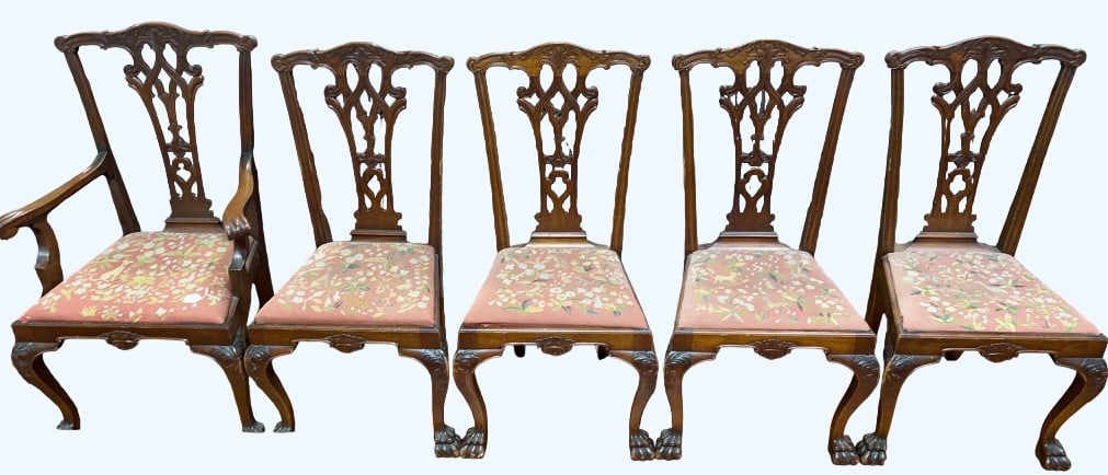 SET OF 5 SOLID MAHOGANY CHIPPENDALE CHAIRS (1 of 9)