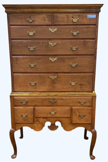 ANTIQUE QUEEN ANNE NEW ENGLAND 2 PIECE HIGHBOY (1 of 10)