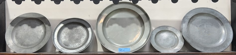 5 ANTIQUE VARIOUS PEWTER CHARGERS (1 of 11)