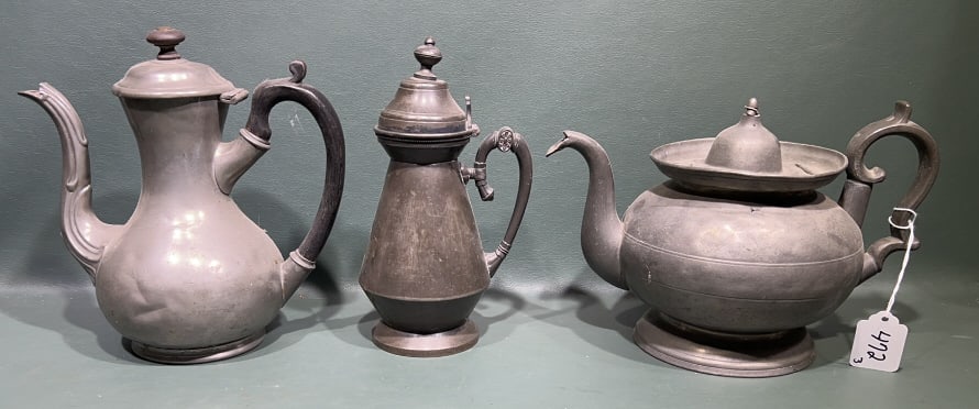 3 ANTIQUE PEWTER TEAPOTS (1 of 8)