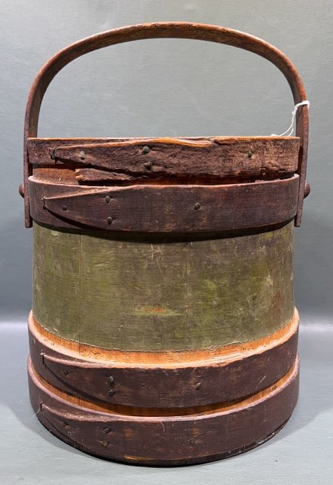 ANTIQUE PAINT DECORATED SHAKER FURKIN: 9-1/2" X 10-1/4"