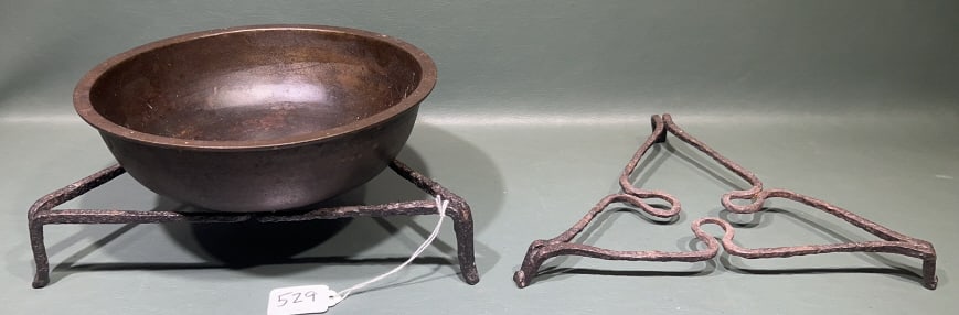 ANTIQUE IRON TRIVETS & IRON BOWL (1 of 4)