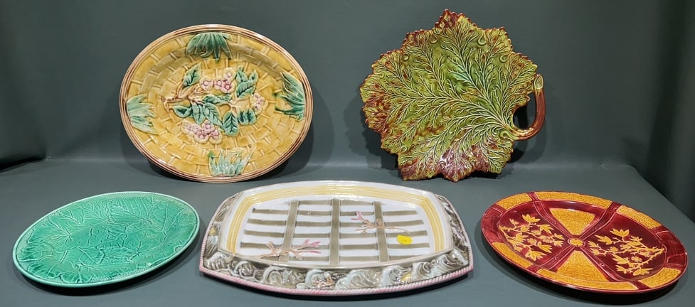 5 VARIOUS ANTIQUE MAJOLICA DISHES: LARGEST ONE 13" X 10" WHITE & BROWN ONE HAS DAMAGE