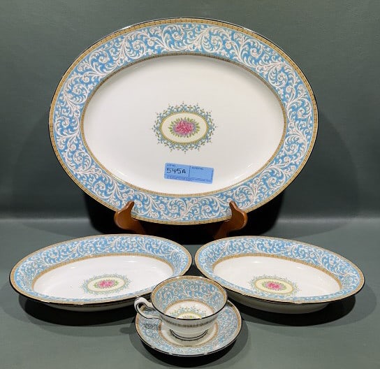 WEDGWOOD PRAZE TURQUOISE PLATTER & SERVING BOWL (1 of 6)