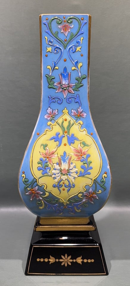 EUROPEAN ENAMELED ART GLASS VASE CHINOISERIE STYLE (1 of 7)