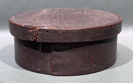 SMALL ANTIQUE PAINT DECORATED PANTRY BOX (1 of 4)