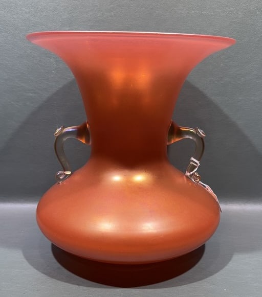 LARGE FAVRILE STYLE ART GLASS DOUBLE HANDLE VASE: 10-1/2" TALL X 9-1/2"