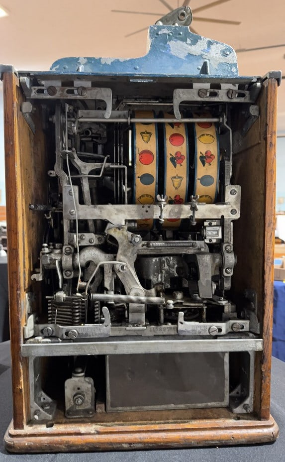 5 CENT JENNINGS ONE STAR CHIEF SLOT MACHINE - 14