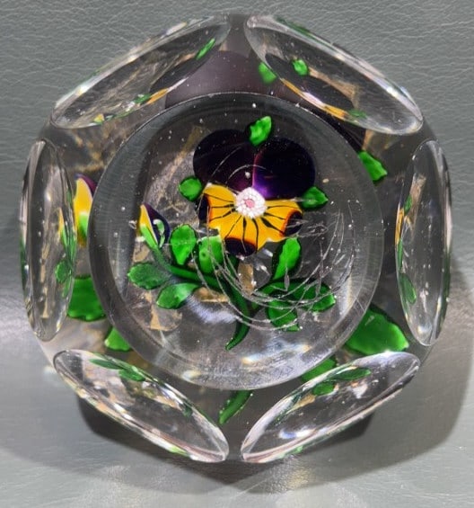 19C BACCARAT PANSY GLASS PAPERWEIGHT BLUE DAHLIA (1 of 5)