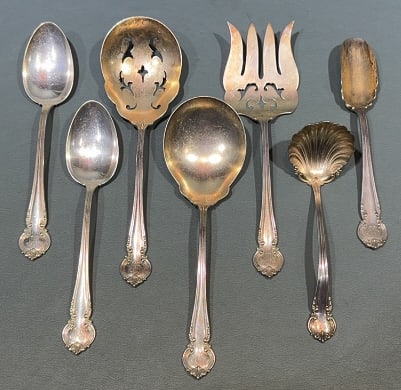 STERLING SILVER LARGE SERVING PIECES (1 of 3)