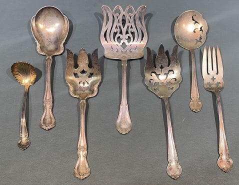 STERLING SILVER LARGE SERVING PIECES (1 of 4)