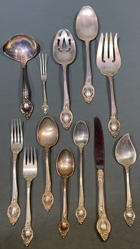 REED & BARTON STERLING SILVER CAMEO FLATWARE SET (1 of 8)