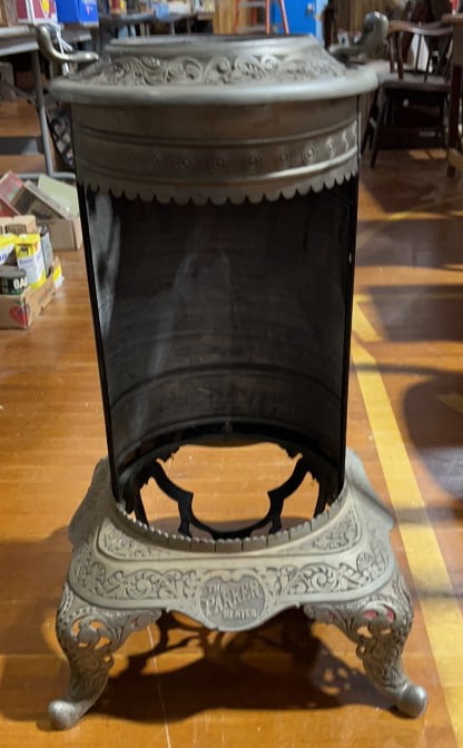 THE PARKER HEATER PARLOR HEATER (1 of 4)