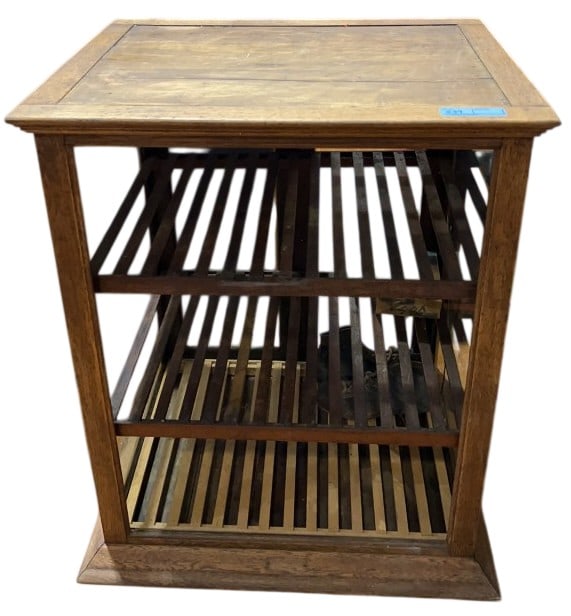 ANTIQUE OAK & GLASS COUNTRY STORE SHOWCASE (1 of 3)