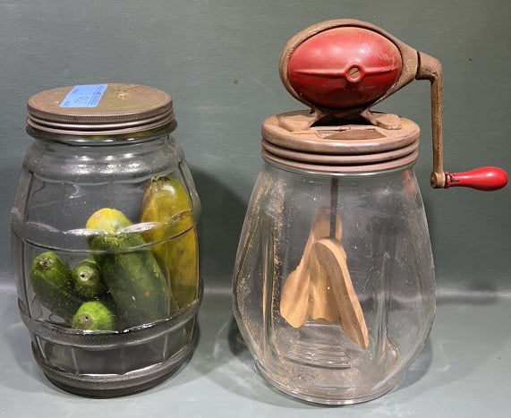 DAZEY GLASS BUTTER CHURN & PICKLE JAR: 6-1/2" X 10"