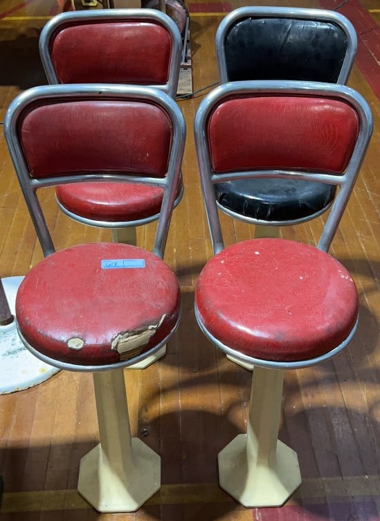 4 VINTAGE SODA FOUNTAIN COUNTER STOOLS: 38" TALL