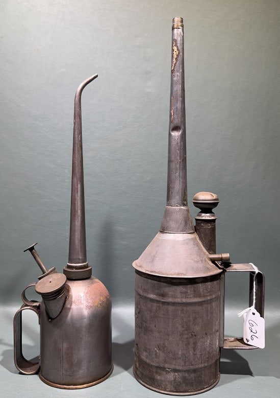 B & O RAILROAD OIL CAN & ANOTHER OIL CAN (1 of 4)