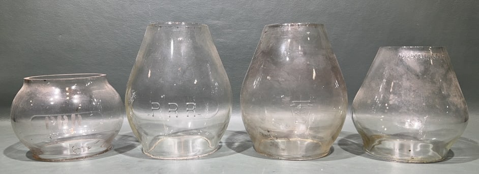 4 VARIOUS PENNSYLVANIA RAILROAD LANTERN GLOBES (1 of 6)
