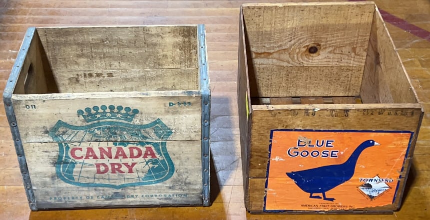 BLUE GOOSE & CANADA DRY ADVERTISING CRATES (1 of 4)