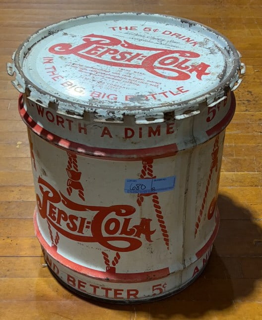VINTAGE PEPSI-COLA SYRUP DRUM W/ LID (1 of 3)