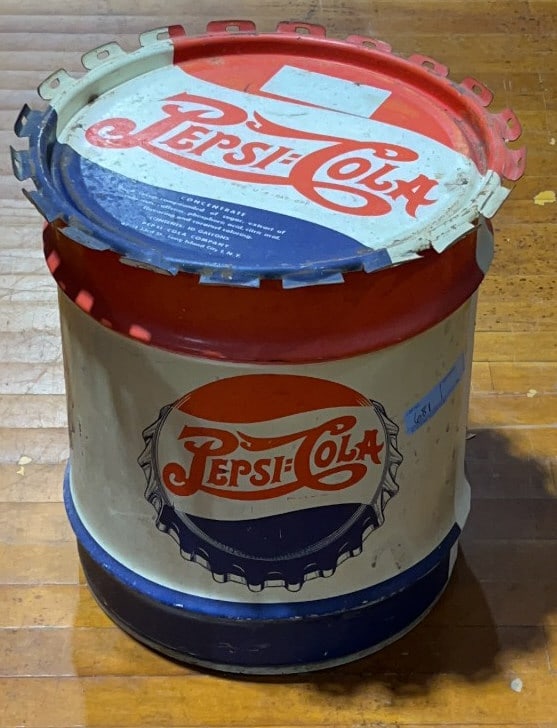 VINTAGE PEPSI-COLA SYRUP DRUM W/ LID (1 of 3)