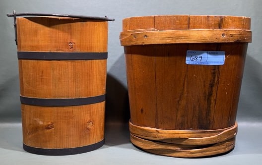 2 VINTAGE WOODEN BUCKETS (1 of 6)