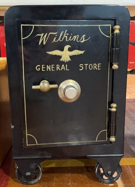 THE MEILINK MFG. CO. GENERAL STORE SAFE (1 of 5)