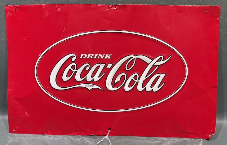 VINTAGE METAL COCA-COLA ADVERTISING SIGN: 17" X 10-1/2"