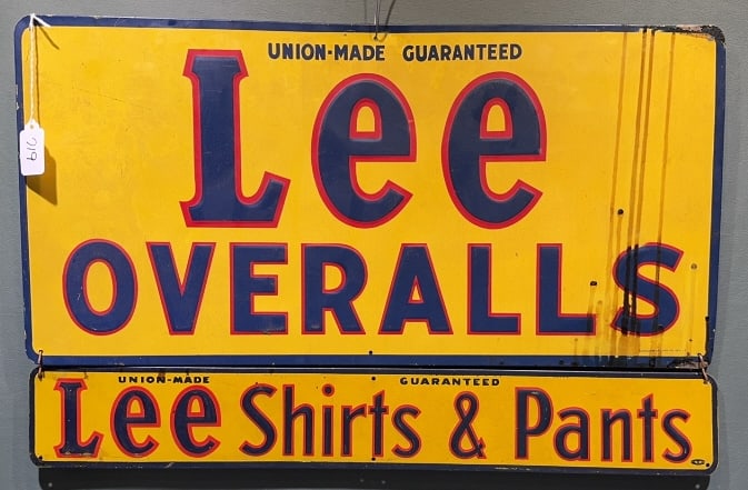 VINTAGE LEE'S OVERALLS METAL ADVERTISING SIGN: 23" X 15"