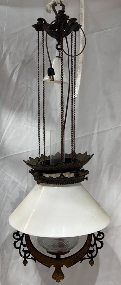 ANTIQUE CAST IRON HANGING OIL LAMP: 34"X14"