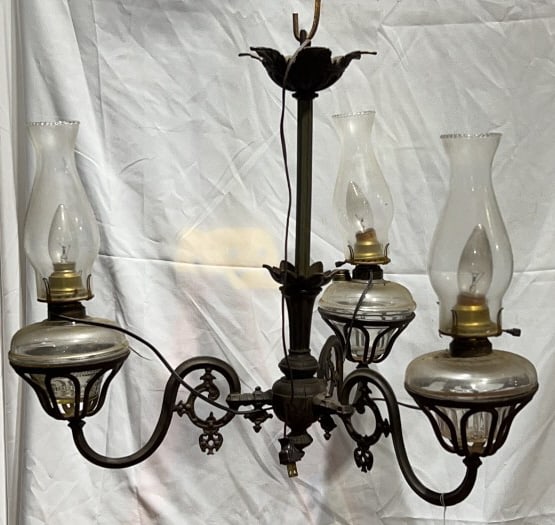 ANTIQUE CAST IRON HANGING OIL LAMP CHANDELIER: 20"X24"