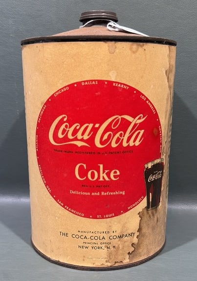 VINTAGE ONE GALLON SYRUP CAN WITH A PAPER LABEL (1 of 6)