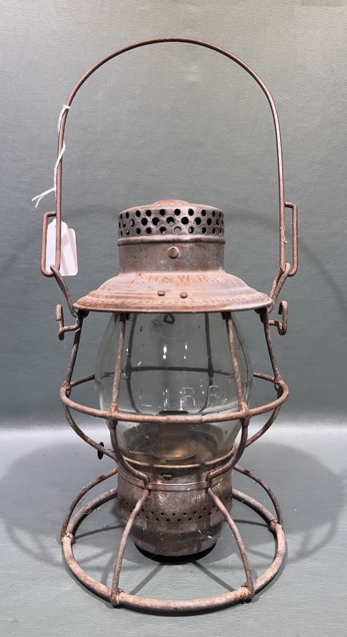 ADLAKE P. B. & W. RAILROAD OIL LANTERN (1 of 4)