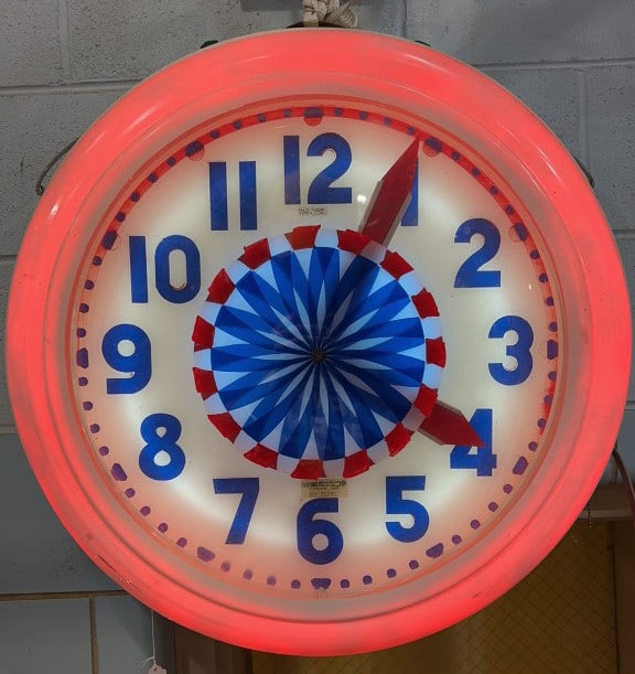 CLEVELAND ELECTRIC NEON "SPINNER" CLOCK - 2