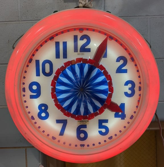 CLEVELAND ELECTRIC NEON "SPINNER" CLOCK - 3