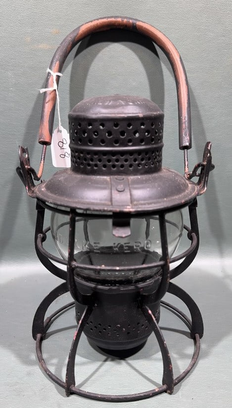ANTIQUE LONG ISLAND RAILROAD LANTERN (1 of 5)