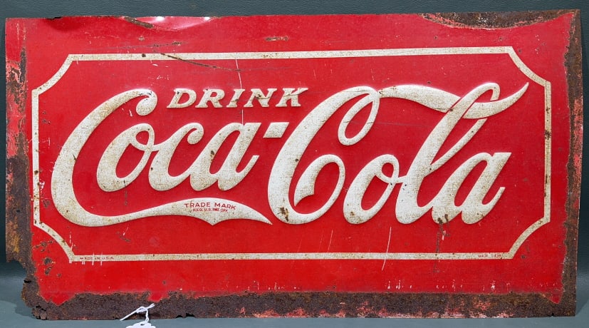 VINTAGE COCA-COLA 1938 METAL ADVERTISING SIGN (1 of 5)