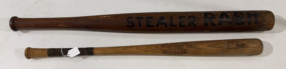 STEALER RASH ADVERTISING BAT & VINT. BAT (1 of 5)