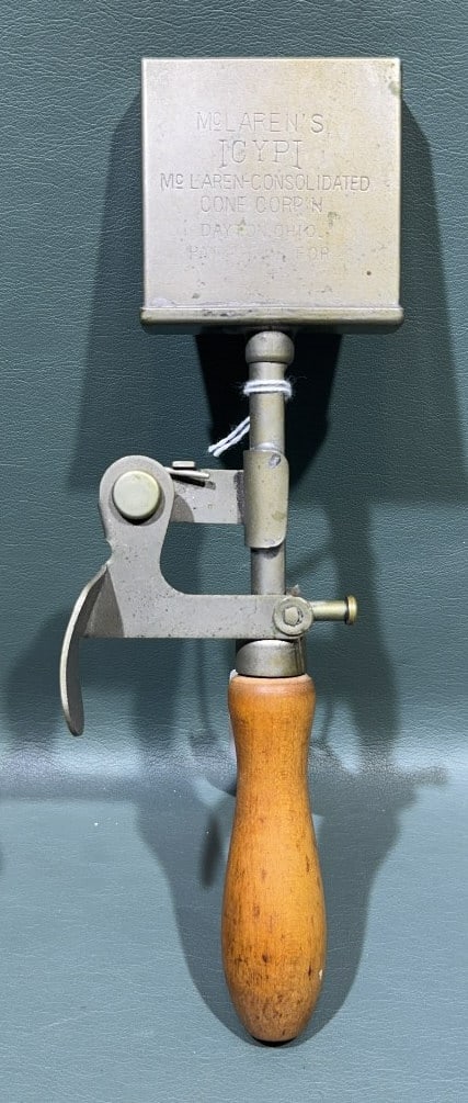 VINTAGE ICYPI ICE CREAM SANDWICH ICE CREAM SCOOP (1 of 3)