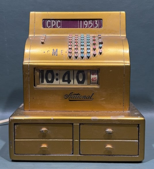 MINIATURE NATIONAL CASH REGISTER CLOCK (1 of 4)