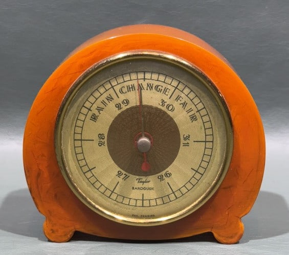 BAKELITE TAYLOR BAROGUIDE: 4" X 3-1/2" X 1-1/2" DEEP